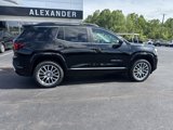 New 2026 GMC Terrain Denali image 2
