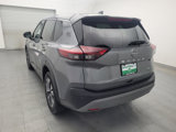 Used 2023 Nissan Rogue SV image 5