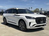 New 2025 Lincoln Aviator Black Label w/ Jet Appearance Package image 2