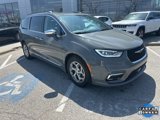 Used 2023 Chrysler Pacifica Limited image 6