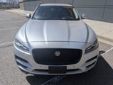 Used 2017 Jaguar F-PACE Prestige image 3