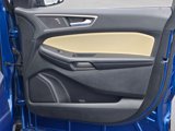 Used 2023 Ford Edge SEL w/ Convenience Package image 4