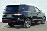New 2024 Lincoln Navigator Reserve image 3
