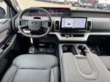 New 2025 Ford Expedition Active image 5