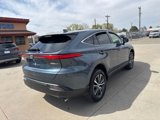 Used 2022 Toyota Venza image 3