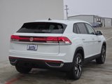 New 2025 Volkswagen Atlas Cross Sport SE image 4