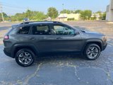 Used 2019 Jeep Cherokee Trailhawk w/ Comfort/Convenience Group image 5