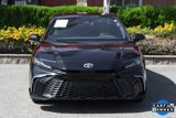 Used 2025 Toyota Camry SE image 3