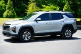 Used 2025 Chevrolet Equinox LT w/ Convenience Package II image 2