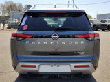 New 2025 Nissan Pathfinder Platinum image 4