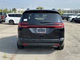 New 2026 Chrysler Pacifica Limited image 4