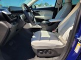New 2025 Buick Envision Avenir image 3