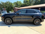 Used 2019 Porsche Cayenne image 2