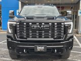 New 2025 GMC Sierra 2500 Denali Ultimate image 2