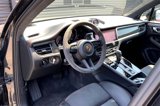 Certified 2024 Porsche Macan GTS image 4