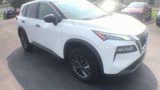 Used 2023 Nissan Rogue S image 2