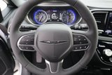 New 2026 Chrysler Pacifica Select image 3