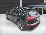 Used 2024 Audi Q5 e Prestige w/ Prestige Package image 4