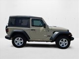 Used 2022 Jeep Wrangler Sport S image 4