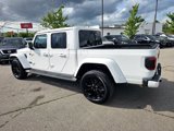 Used 2023 Jeep Gladiator Overland image 3
