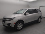 Used 2022 Chevrolet Equinox LT image 2