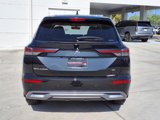 New 2025 Mitsubishi Outlander SE image 4