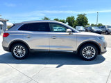 Used 2018 Lincoln MKX Select w/ Select Plus Package image 3