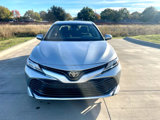 Used 2018 Toyota Camry LE image 2