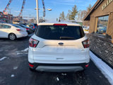 Used 2018 Ford Escape SE image 3
