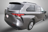 Used 2021 Toyota Sienna XLE image 6