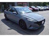 Used 2021 Hyundai Elantra SEL w/ Convenience Package image 3