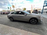 Used 2022 Chevrolet Malibu LT image 2