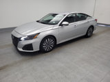 Used 2023 Nissan Altima 2.5 SV image 2