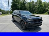 New 2025 Jeep Grand Cherokee Altitude image 2
