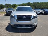 New 2025 Nissan Pathfinder Platinum image 2