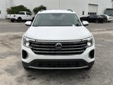 New 2025 Volkswagen Atlas SE image 3
