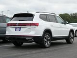 New 2026 Volkswagen Atlas SE image 3