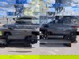 Used 2022 Jeep Grand Cherokee Limited image 2