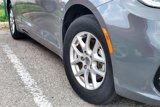 Used 2022 Chrysler Pacifica Touring-L image 4