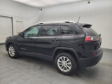 Used 2021 Jeep Cherokee Latitude image 3
