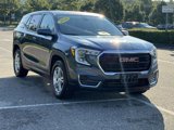 Used 2024 GMC Terrain SLE image 2