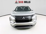 New 2025 Mitsubishi Outlander SE image 2