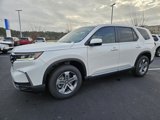 New 2025 Honda Pilot EX-L image 3