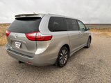 Used 2018 Toyota Sienna LE image 5
