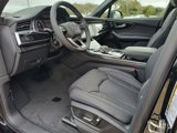 New 2025 Audi Q7 3.0T Prestige image 2