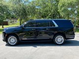 Used 2023 Cadillac Escalade ESV Luxury image 4