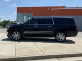 Used 2015 Cadillac Escalade ESV Luxury image 4