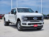 New 2025 Ford F350 Platinum image 2