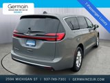 New 2025 Chrysler Pacifica Select image 4