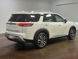 Used 2024 Nissan Pathfinder Platinum image 4